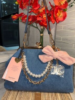 Juicy Couture Kiss Lock Denim Shoulder Bag Decorated w Pearls & Gold Tone Chain